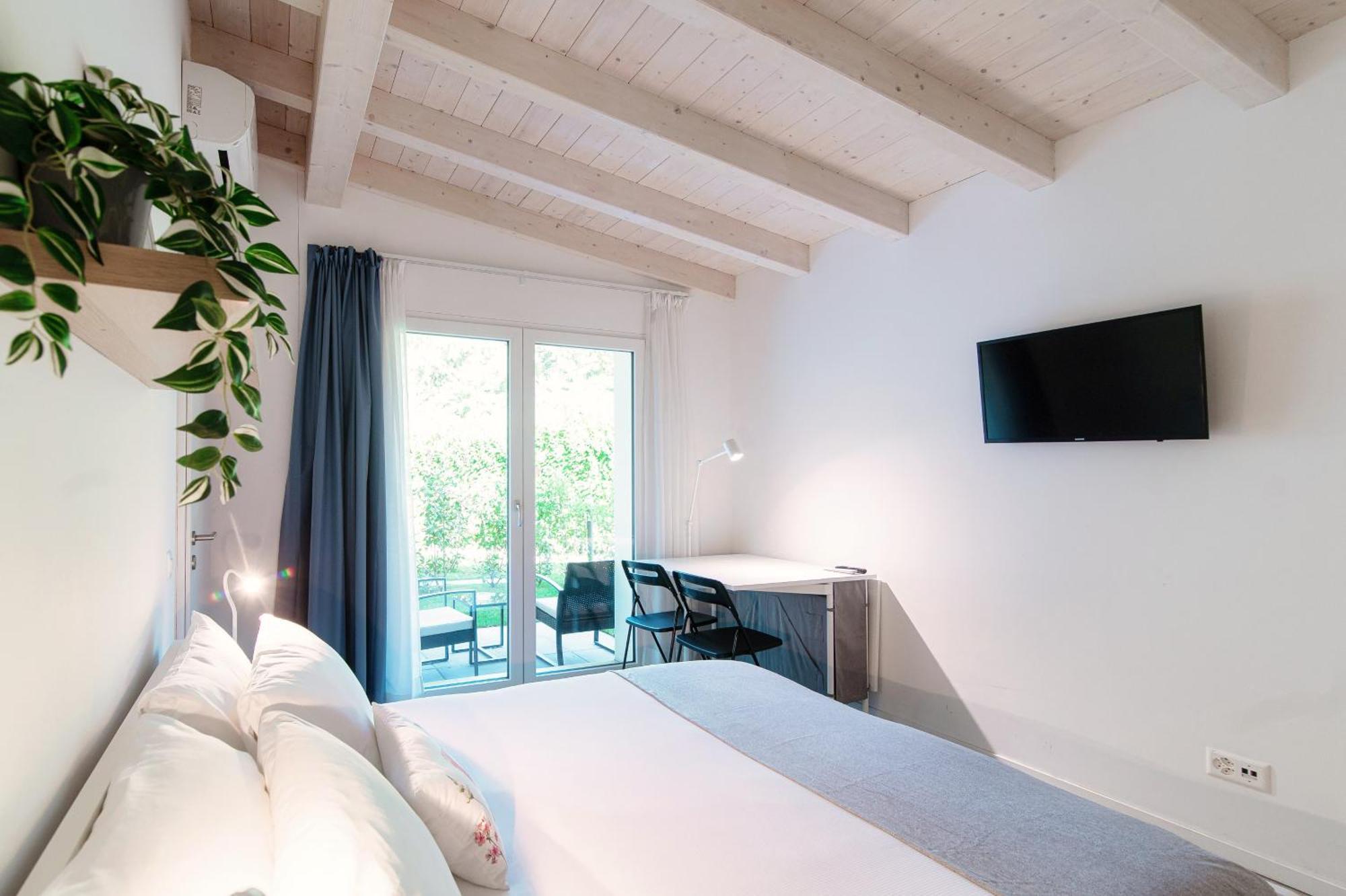 Le Betulle Studios By Quokka 360 - Studio Apartments By The Origlio Lake Exteriör bild